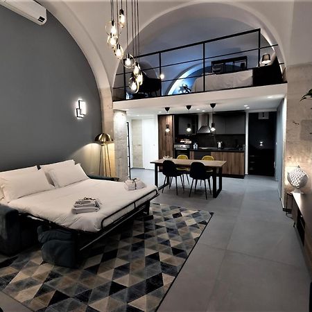 San Giacomo Loft Apartment 바를레타 외부 사진